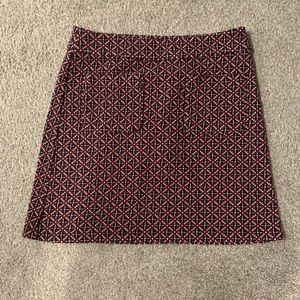 Loft petites quilted maroon a line mini skirt with front pockets - 6P